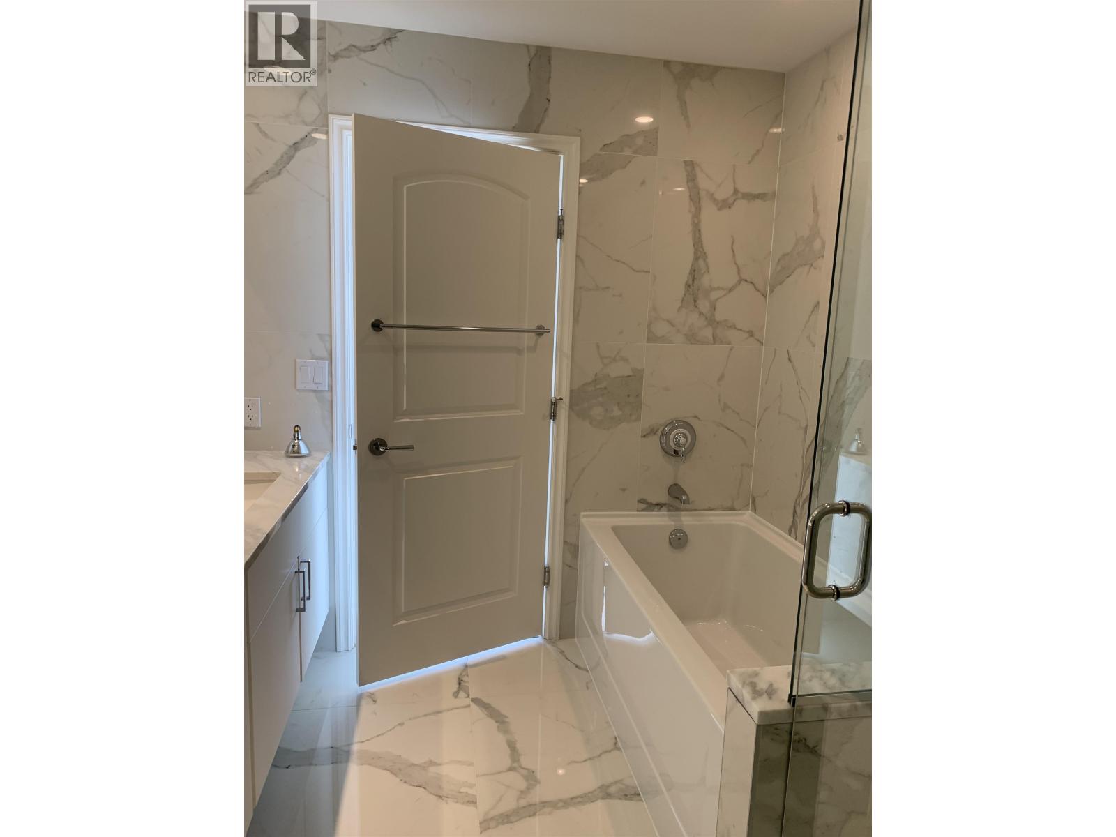 807 175 Victory Ship Way, Vancouver, British Columbia  V7L 0G1 - Photo 12 - R3100532