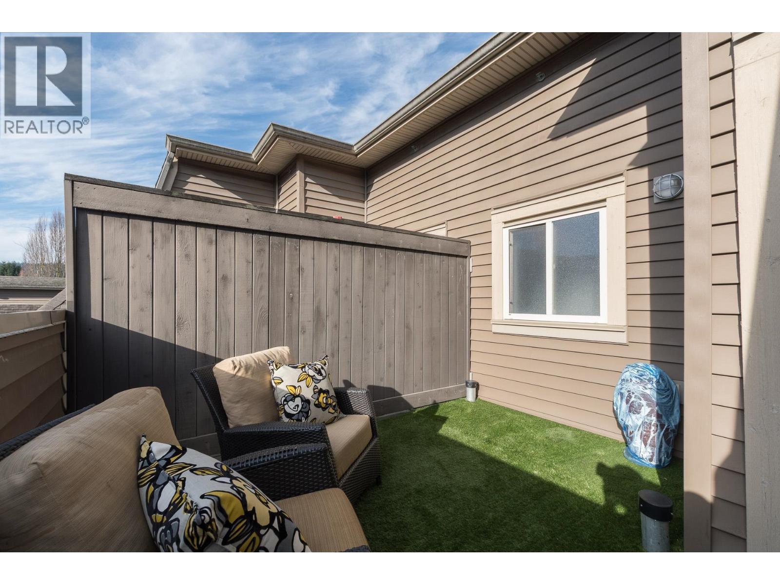 208 2110 Rowland Street, Port Coquitlam, British Columbia  V3C 0C2 - Photo 32 - R3088472