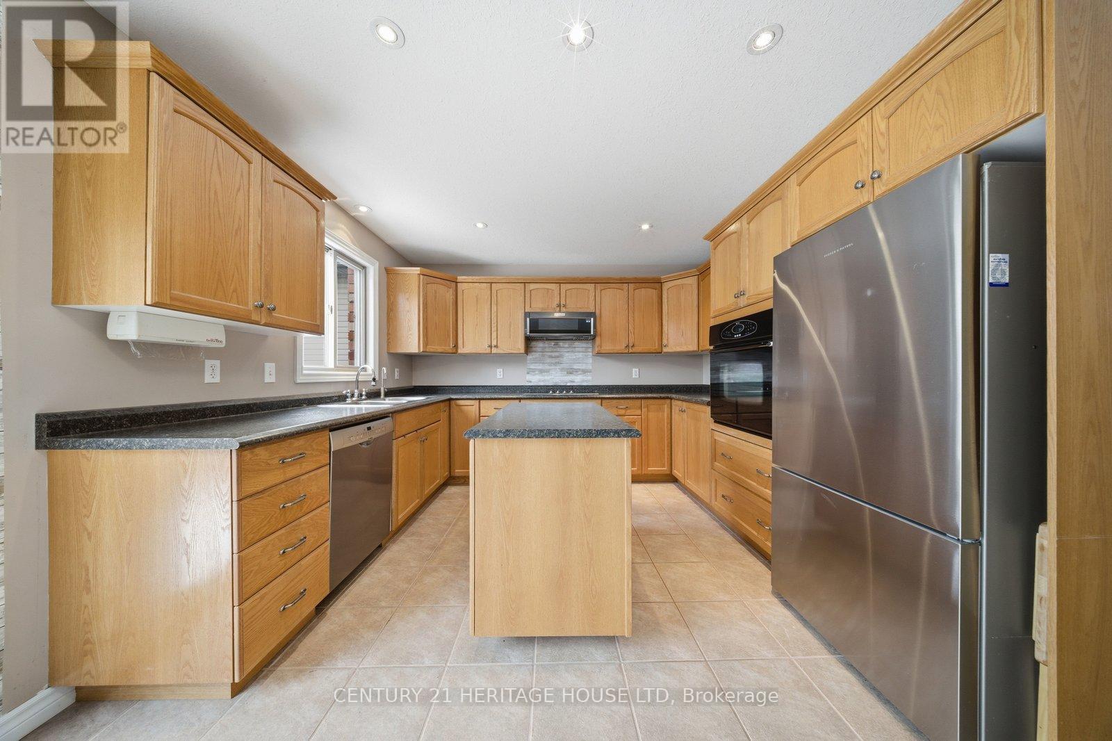 40 Mission Road, Brantford, Ontario  N3S 0A3 - Photo 14 - X12893650