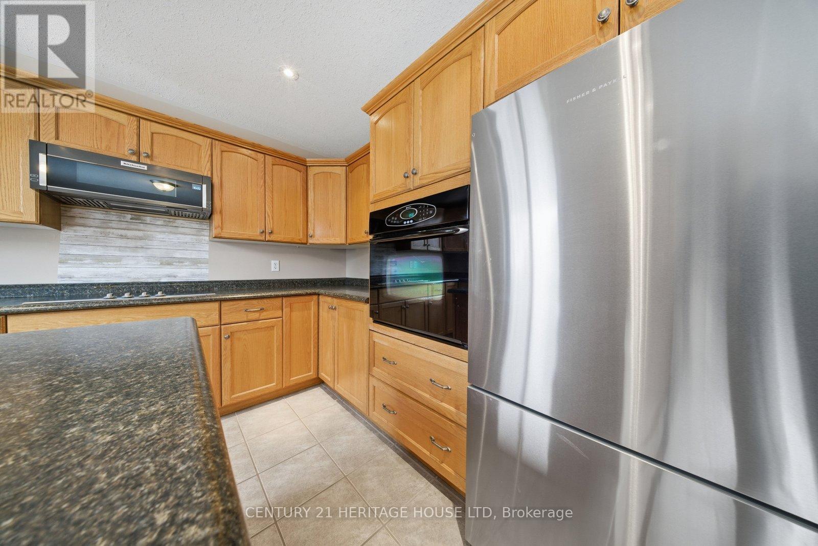 40 Mission Road, Brantford, Ontario  N3S 0A3 - Photo 17 - X12893650