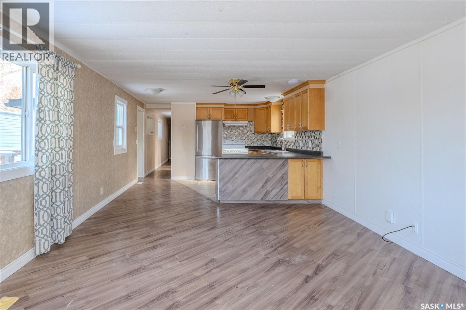 63 219 Grant Street, Saskatoon, Saskatchewan  S7N 2A5 - Photo 14 - SK030599