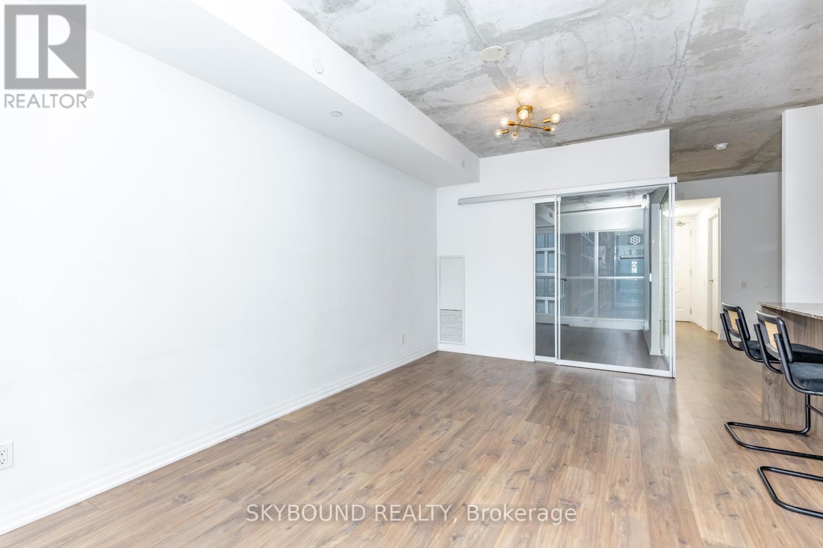 2704 - 88 Blue Jays Way, Toronto, Ontario  M5V 0L7 - Photo 25 - C12893564