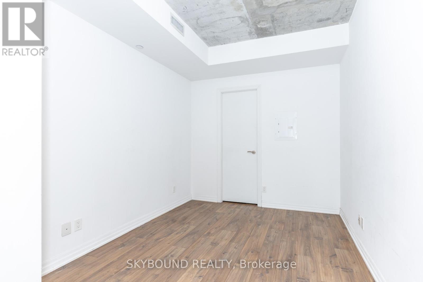 2704 - 88 Blue Jays Way, Toronto, Ontario  M5V 0L7 - Photo 18 - C12893564