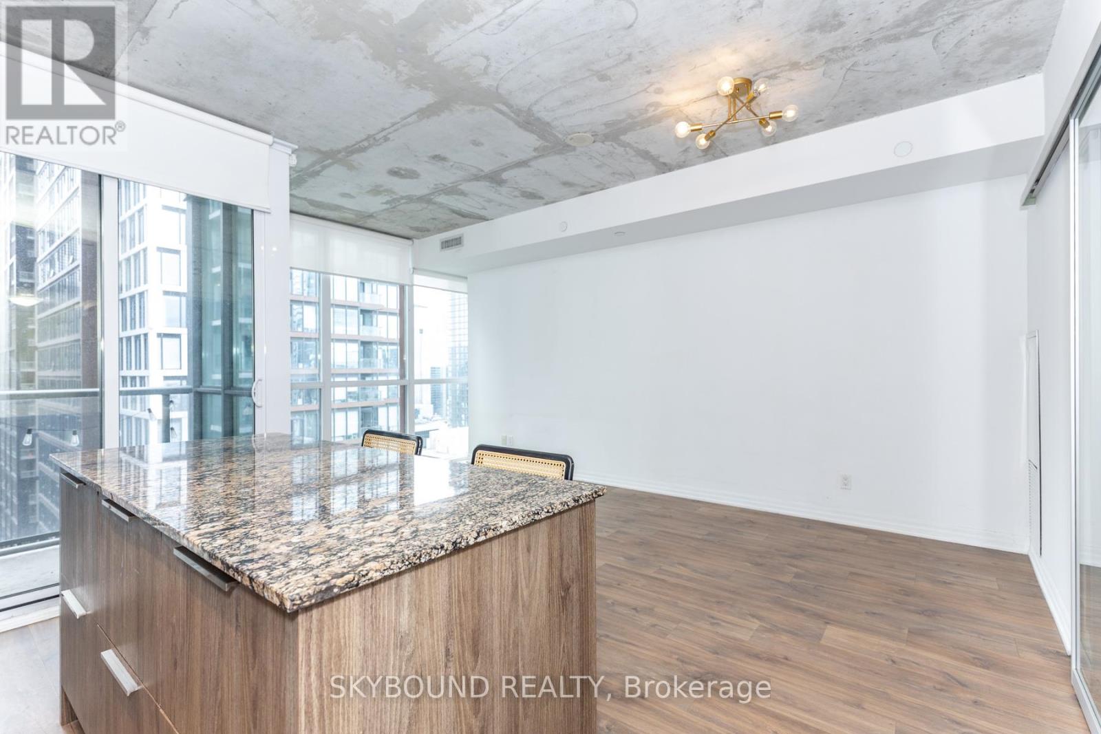 2704 - 88 Blue Jays Way, Toronto, Ontario  M5V 0L7 - Photo 21 - C12893564