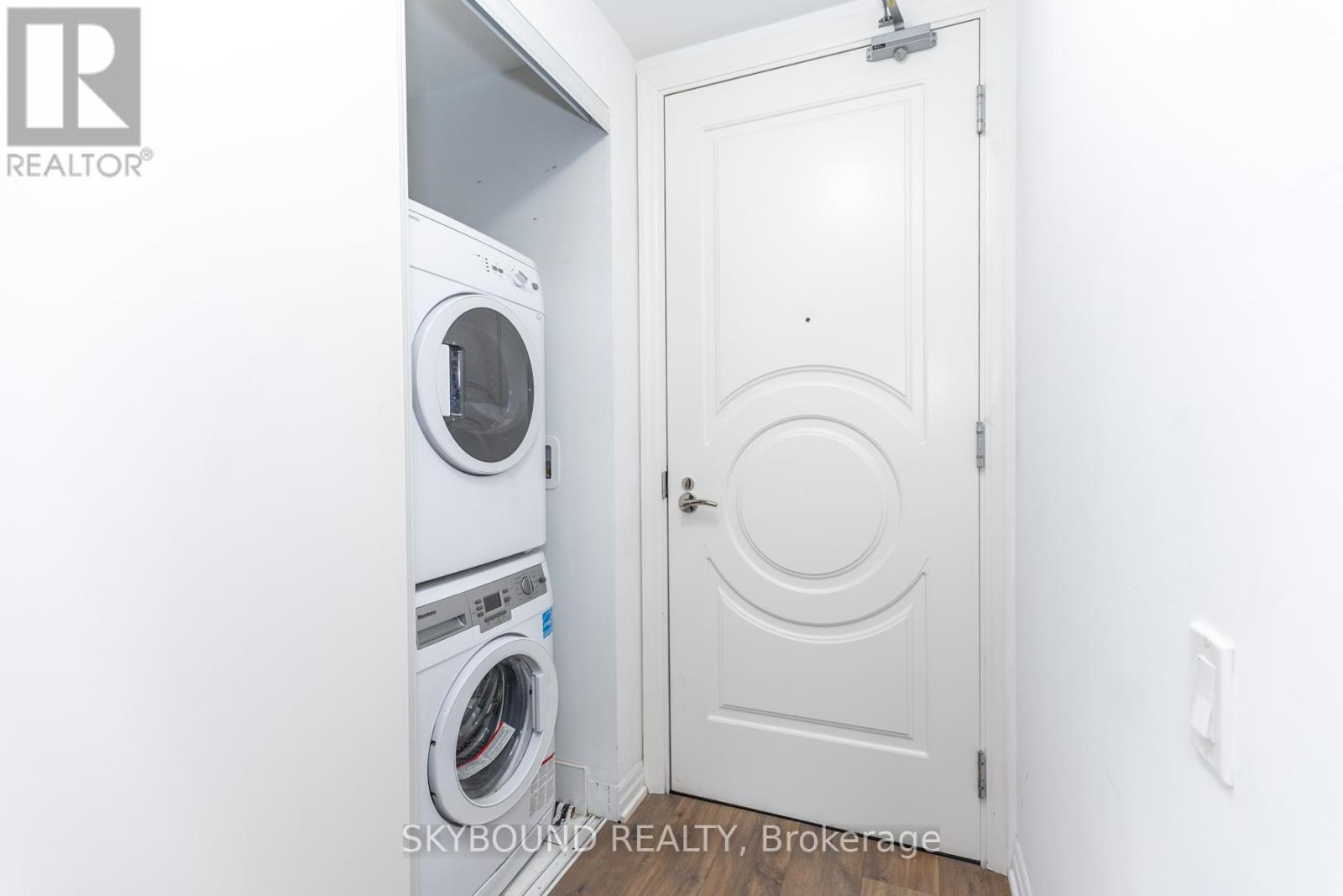 2704 - 88 Blue Jays Way, Toronto, Ontario  M5V 0L7 - Photo 36 - C12893564