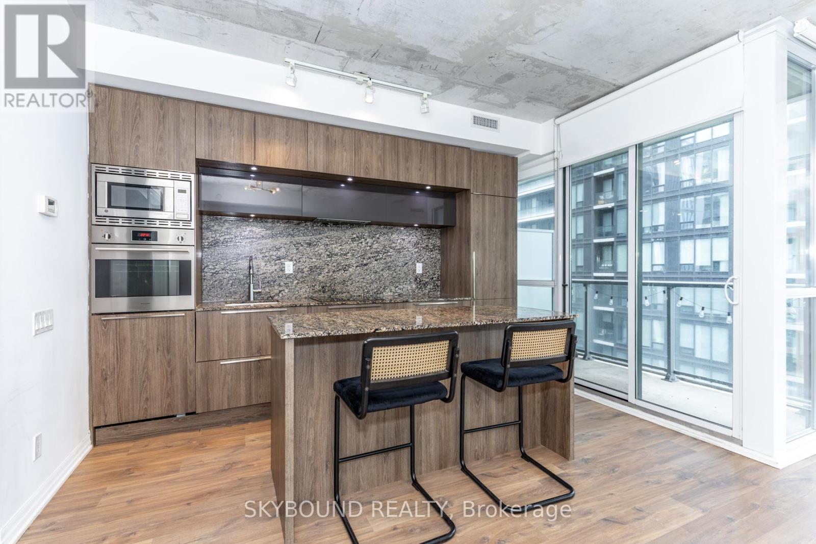 2704 - 88 Blue Jays Way, Toronto, Ontario  M5V 0L7 - Photo 9 - C12893564