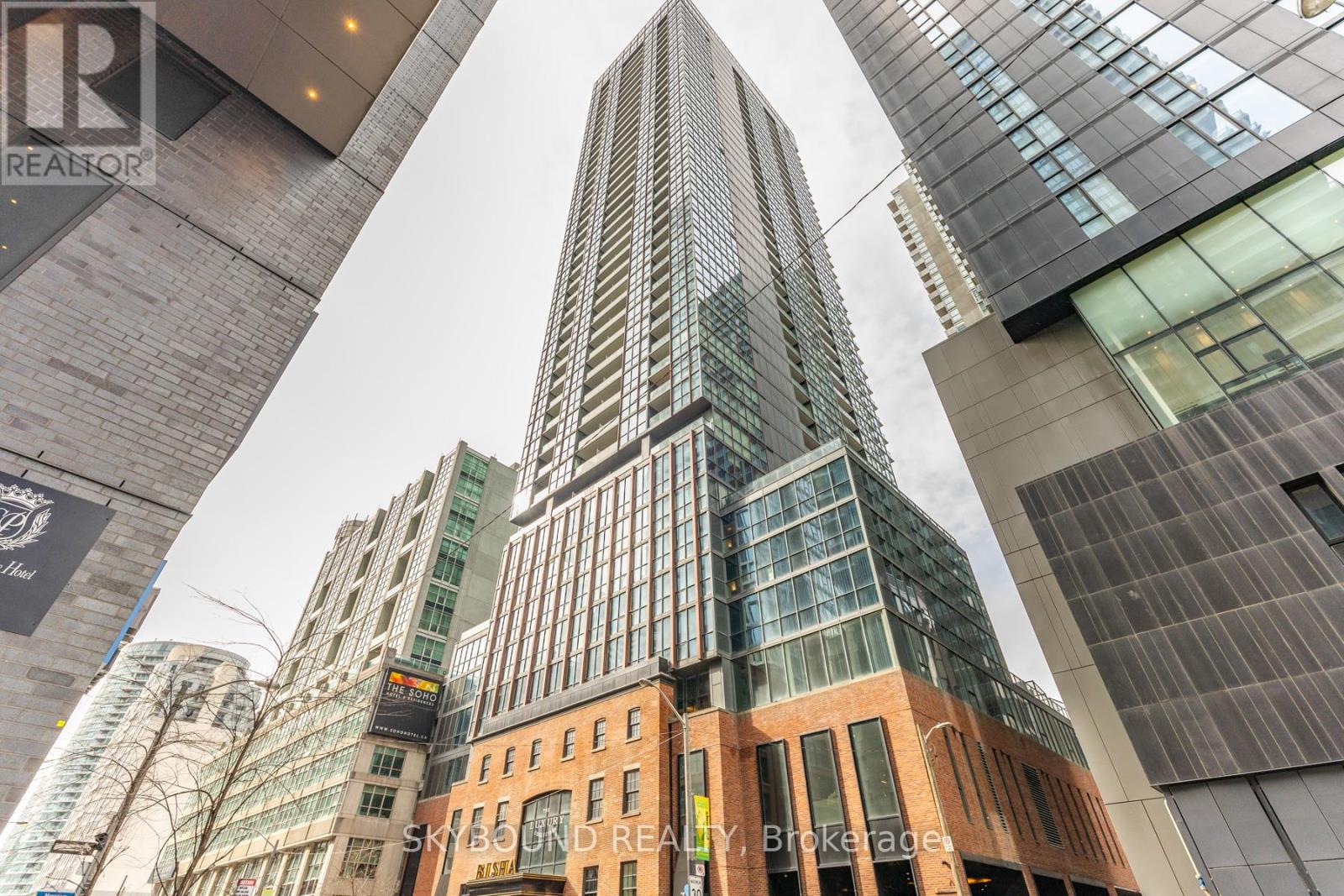 2704 - 88 Blue Jays Way, Toronto, Ontario  M5V 0L7 - Photo 39 - C12893564