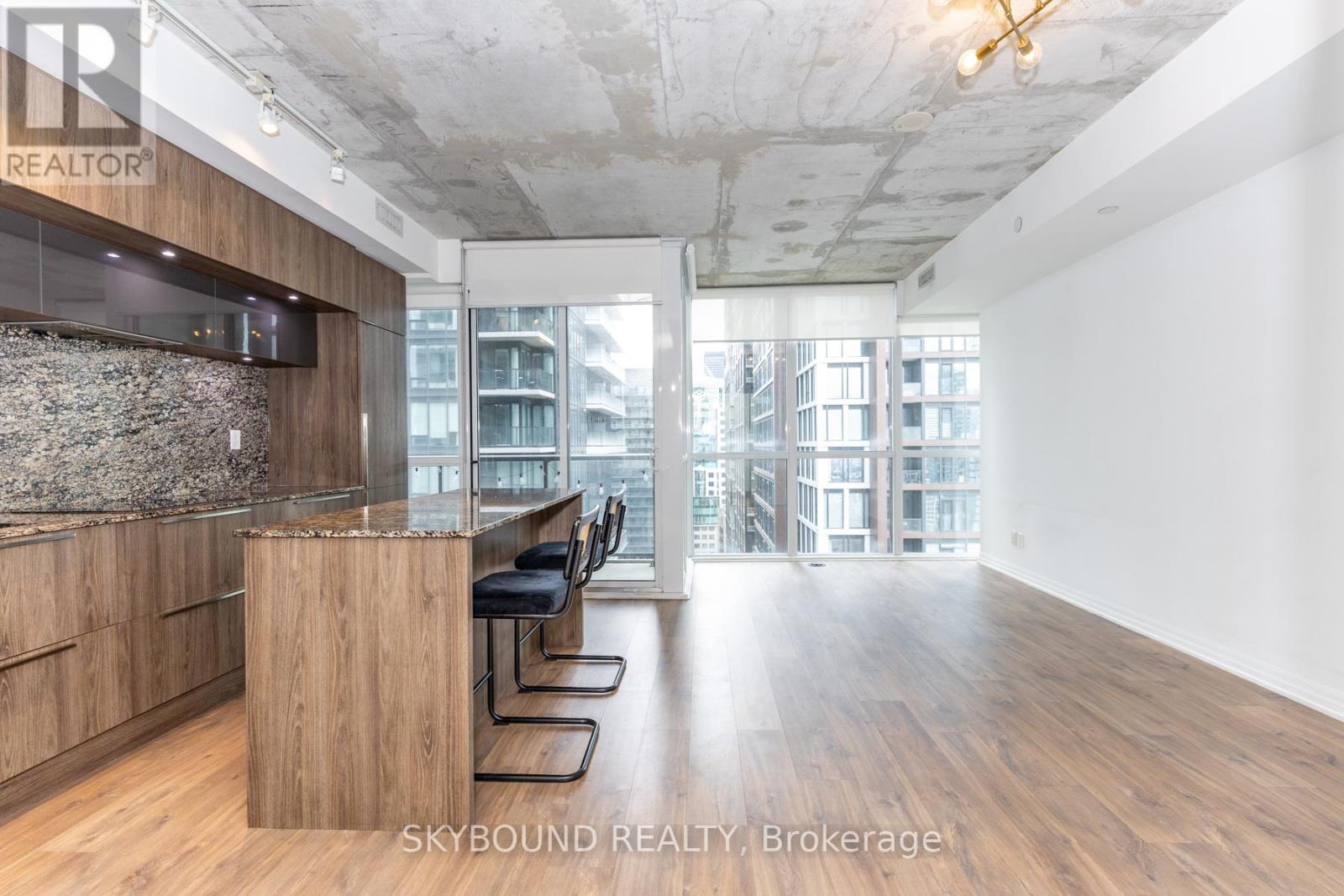 2704 - 88 Blue Jays Way, Toronto, Ontario  M5V 0L7 - Photo 8 - C12893564