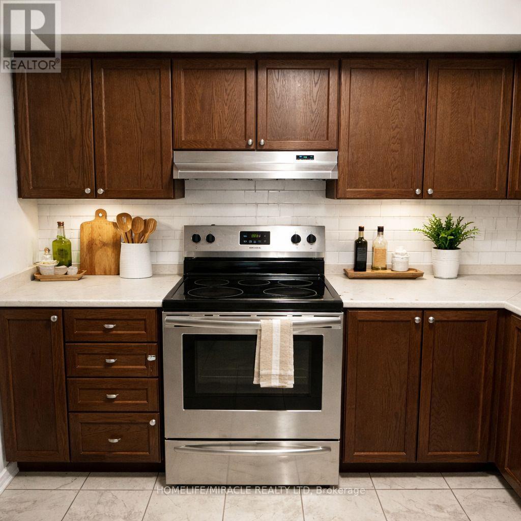 2522 Bromus Path, Oshawa, Ontario  L1H 7K4 - Photo 5 - E12889678