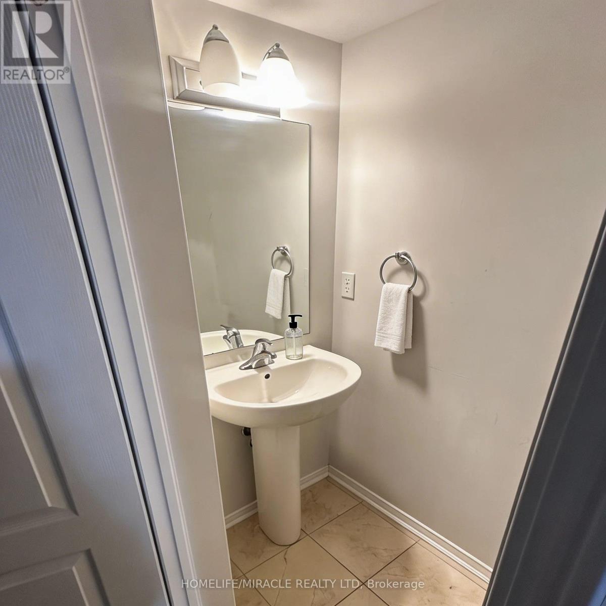 2522 Bromus Path, Oshawa, Ontario  L1H 7K4 - Photo 7 - E12889678