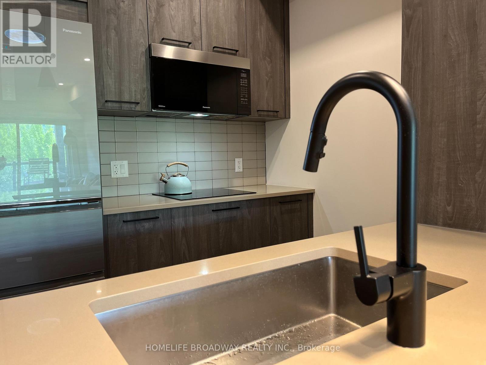 205 - 18 Beckwith Lane, Blue Mountains, Ontario  L9Y 3B6 - Photo 42 - X12893158