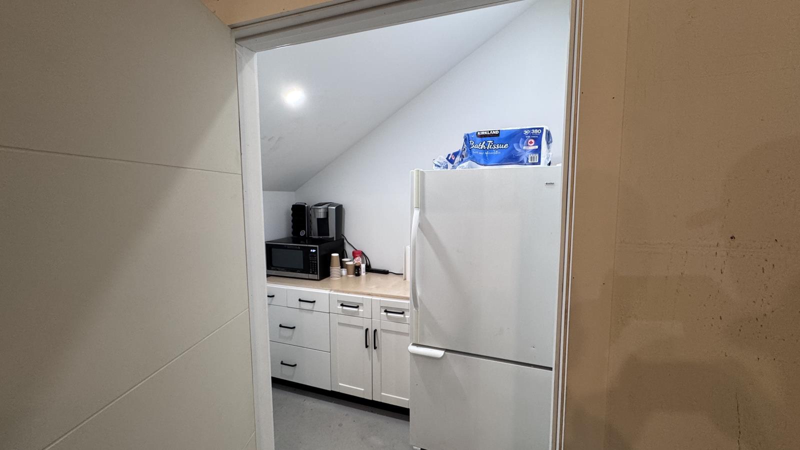 280  Portage Close, Sherwood Park, Alberta  T8H 2R6 - Photo 4 - 44487450