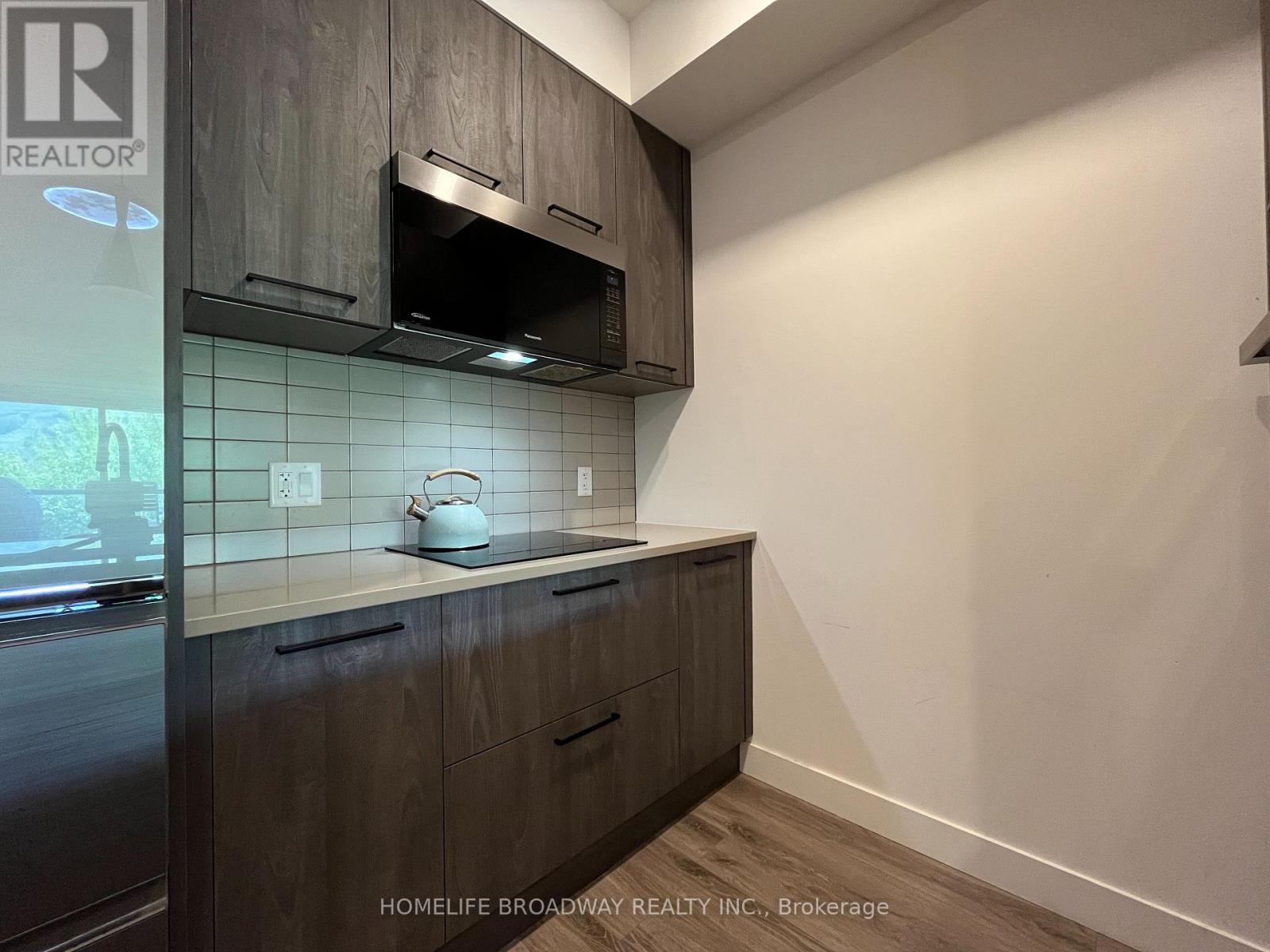 205 - 18 Beckwith Lane, Blue Mountains, Ontario  L9Y 3B6 - Photo 18 - X12893158