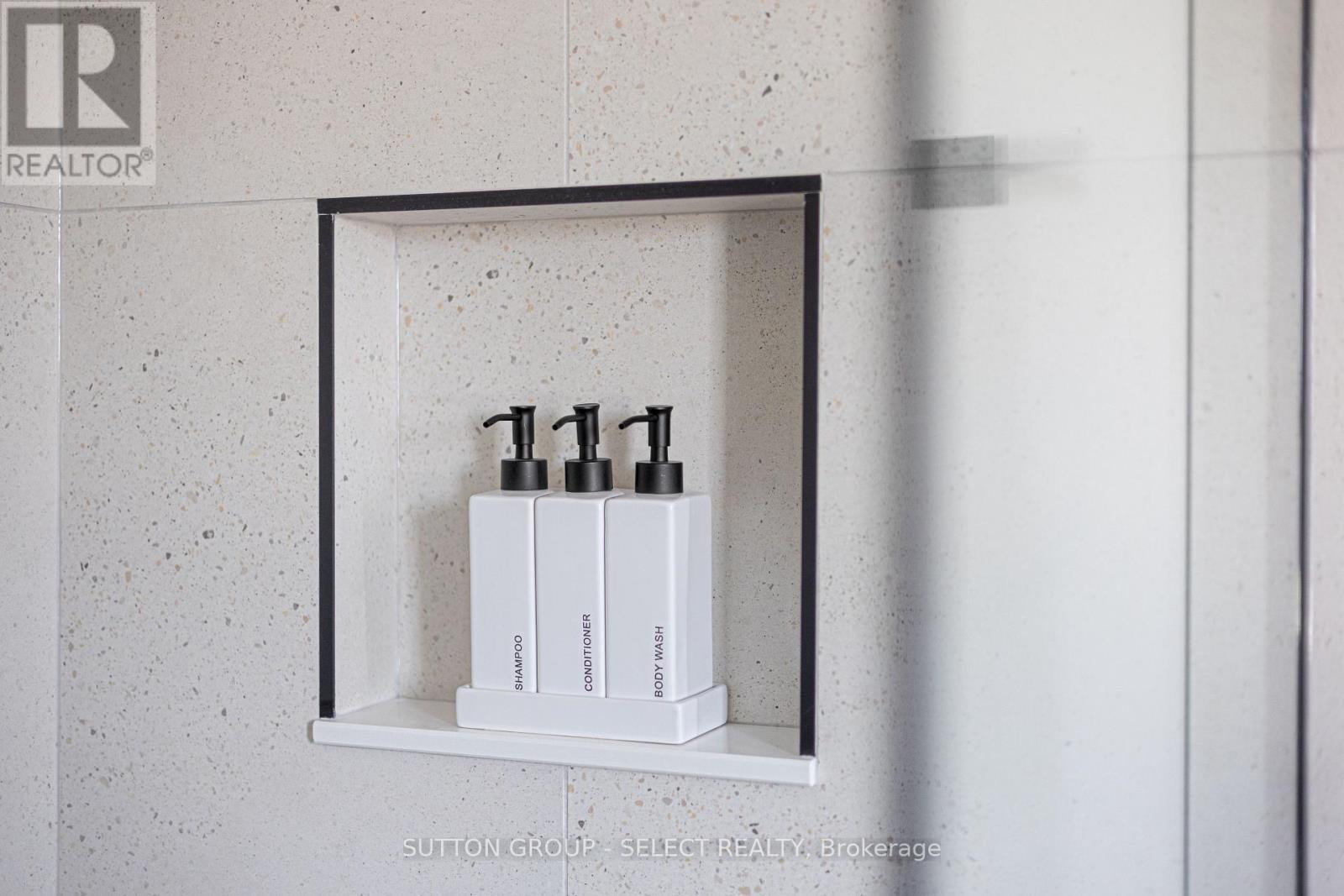 2 - 233 Upper Queen Street, Thames Centre, Ontario  N0M 2P0 - Photo 26 - X12819266