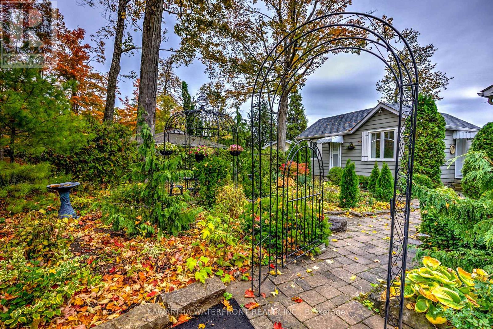 48 Maple Avenue, Kawartha Lakes, Ontario  K0M 2B0 - Photo 31 - X12893708