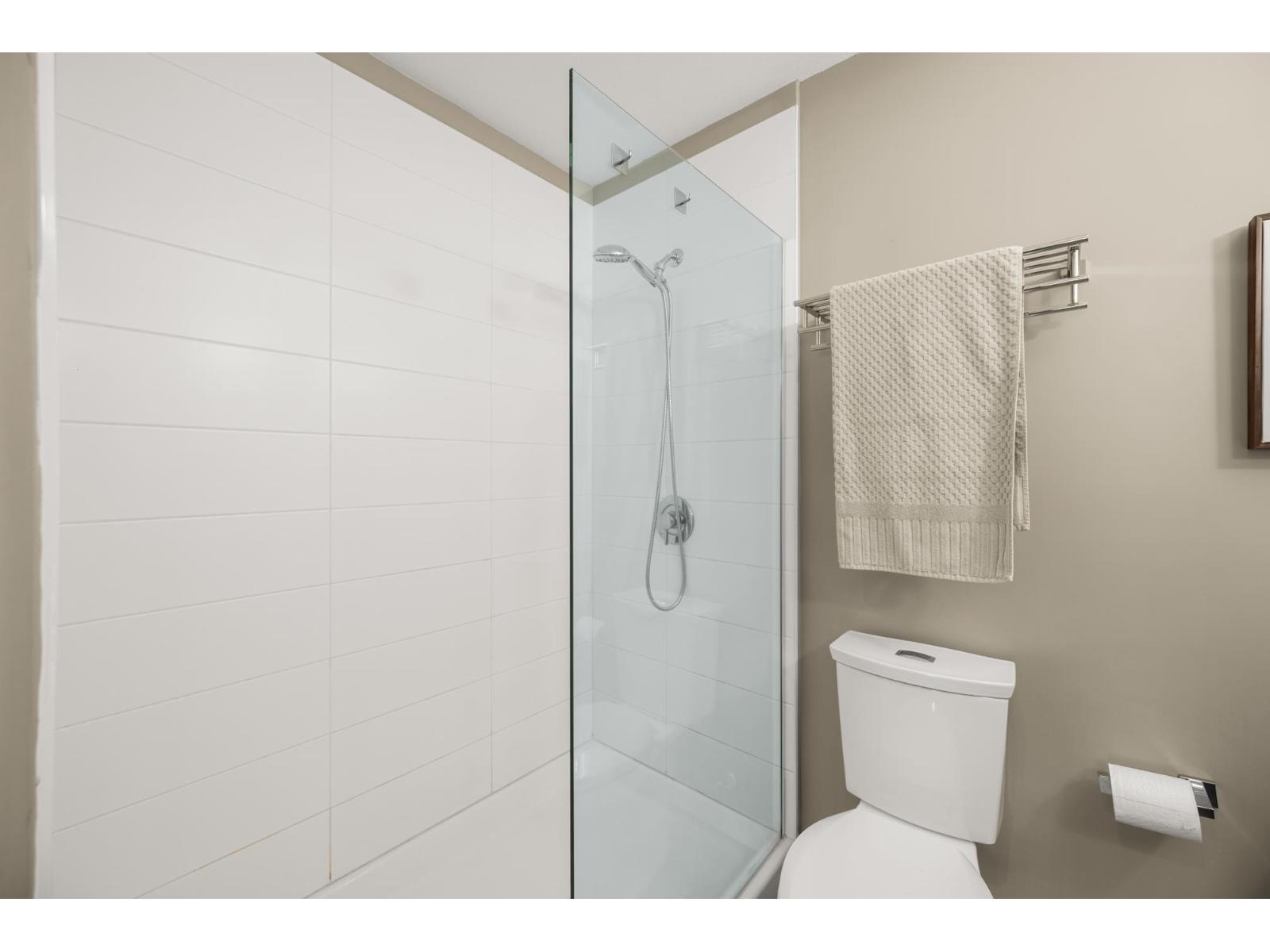 217 2242 Whatcom Road, Abbotsford, British Columbia  V3G 0G3 - Photo 21 - R3094633