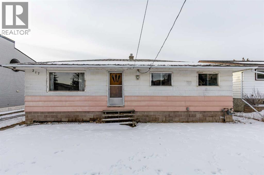 217 Ross Avenue, Cochrane, Alberta  T4C 1C9 - Photo 17 - A2278722