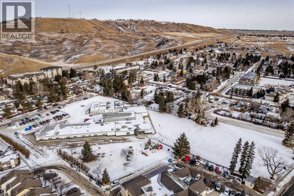 217 Ross Avenue, Cochrane, Alberta  T4C 1C9 - Photo 35 - A2278722