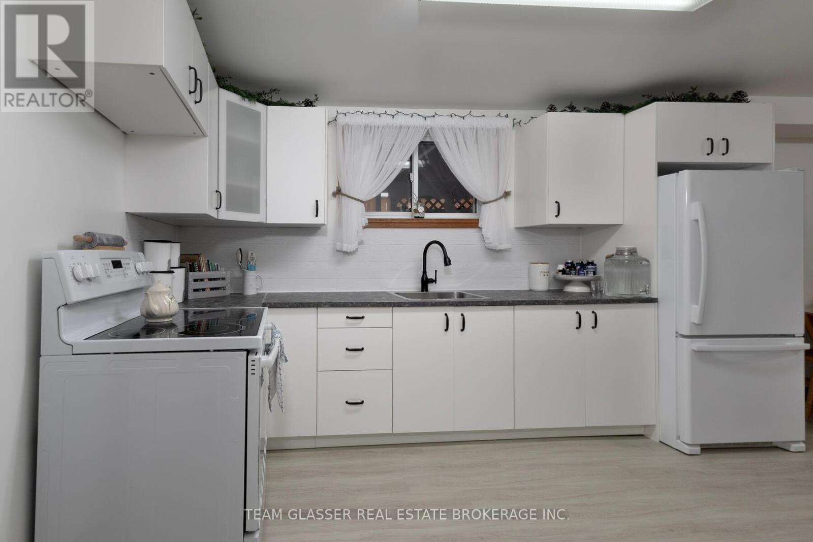 15 - 214 South Street W, Aylmer, Ontario  N5H 3E6 - Photo 24 - X12893726