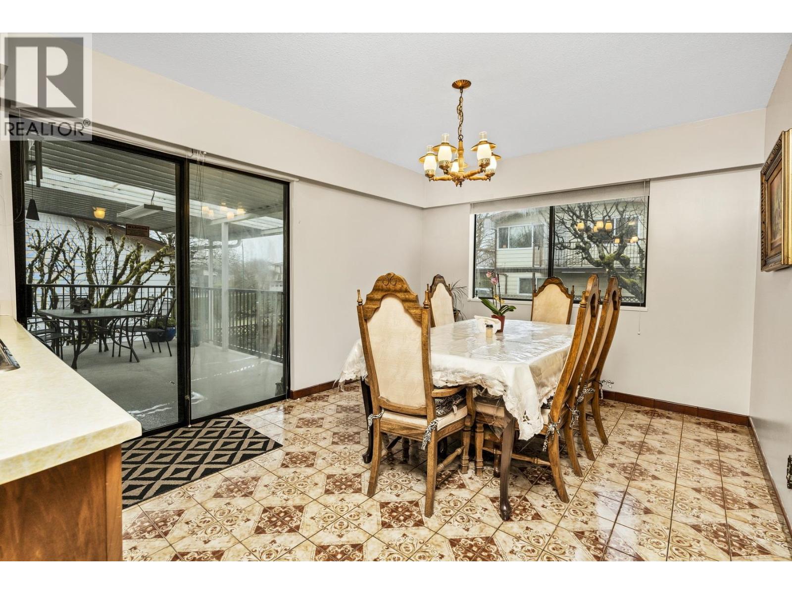 7615 Lawrence Drive, Burnaby, British Columbia  V5A 3M6 - Photo 17 - R3100725