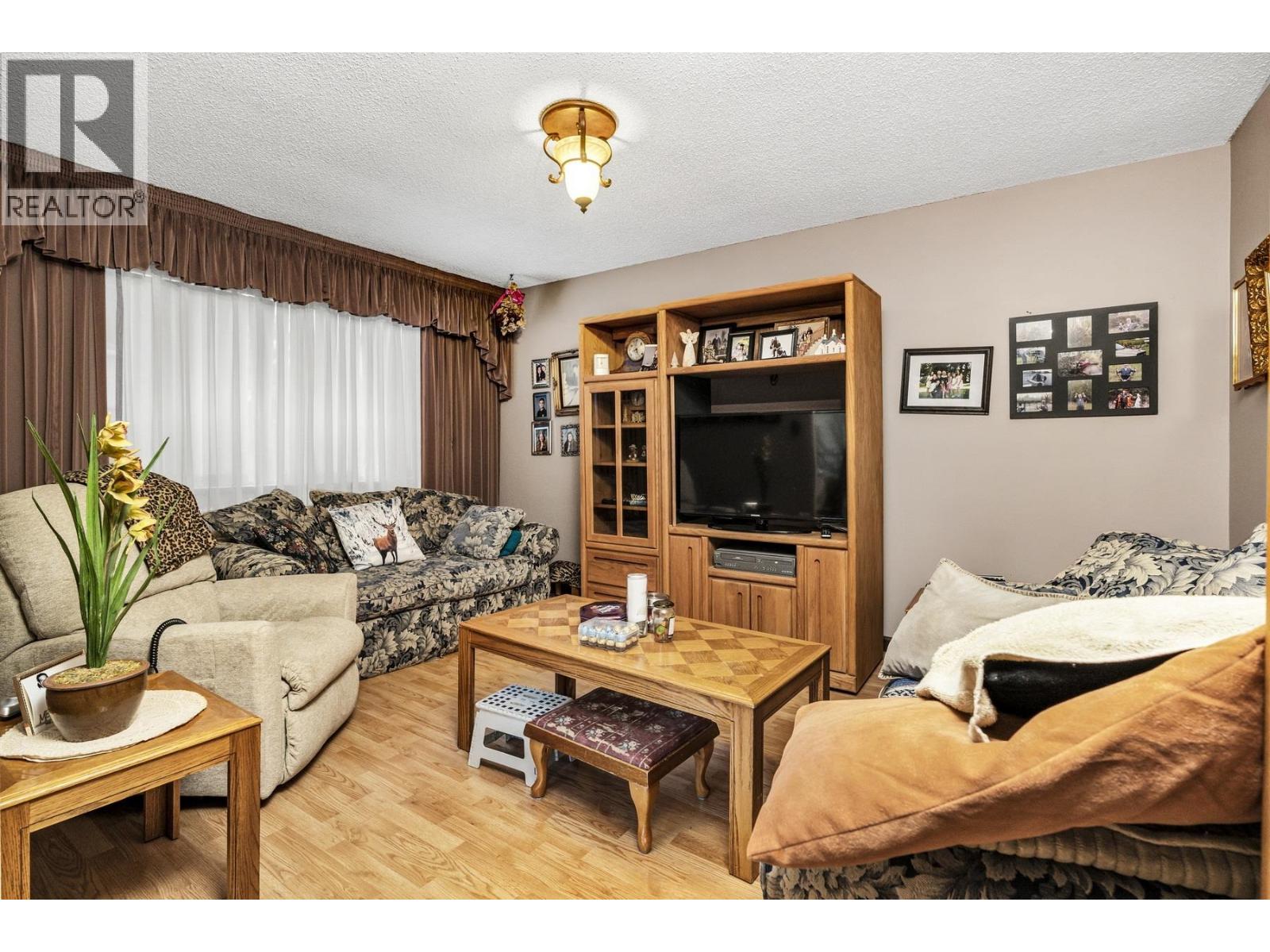 7615 Lawrence Drive, Burnaby, British Columbia  V5A 3M6 - Photo 21 - R3100725