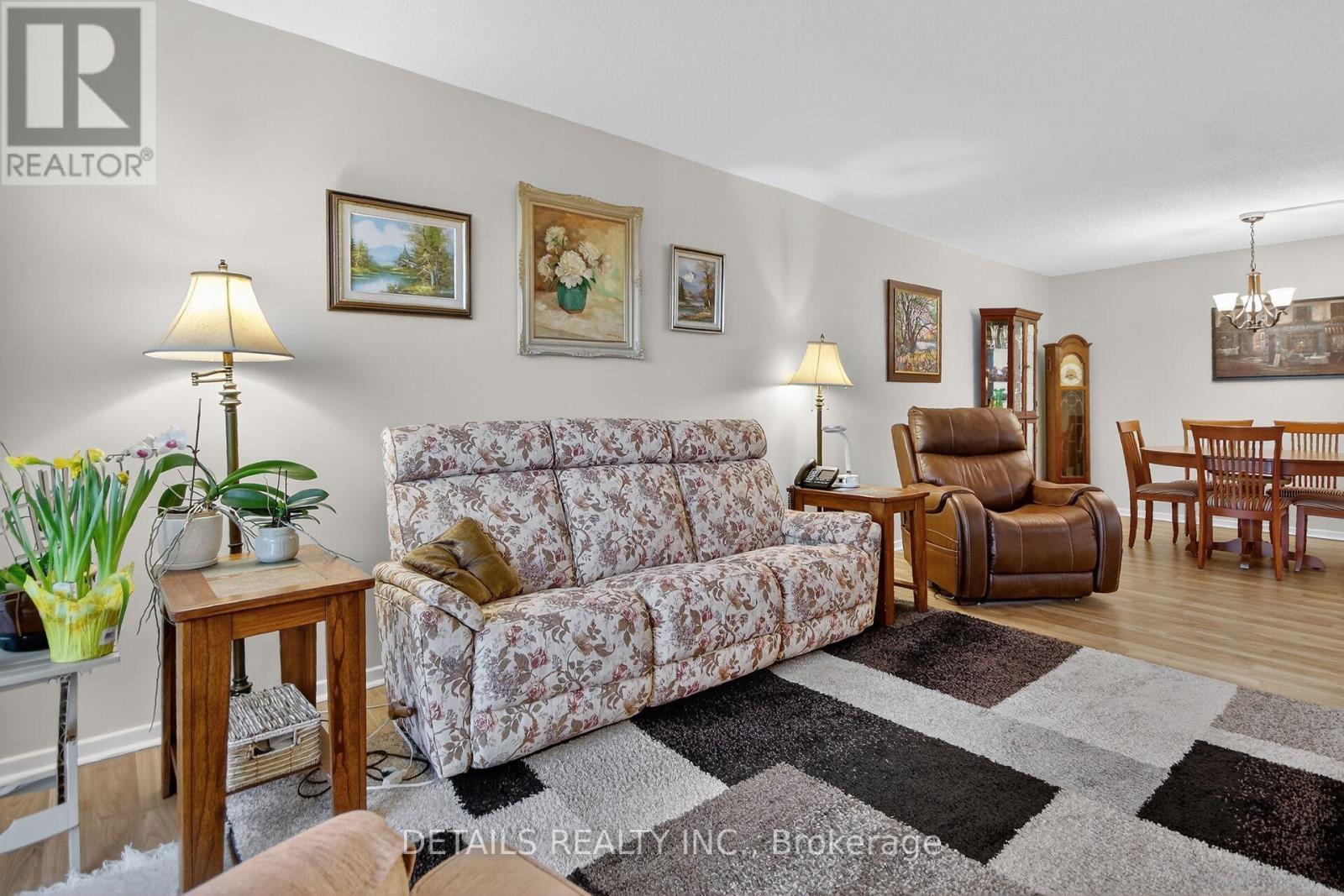 2201 - 900 Dynes Road, Ottawa, Ontario  K2C 3L6 - Photo 8 - X12893710