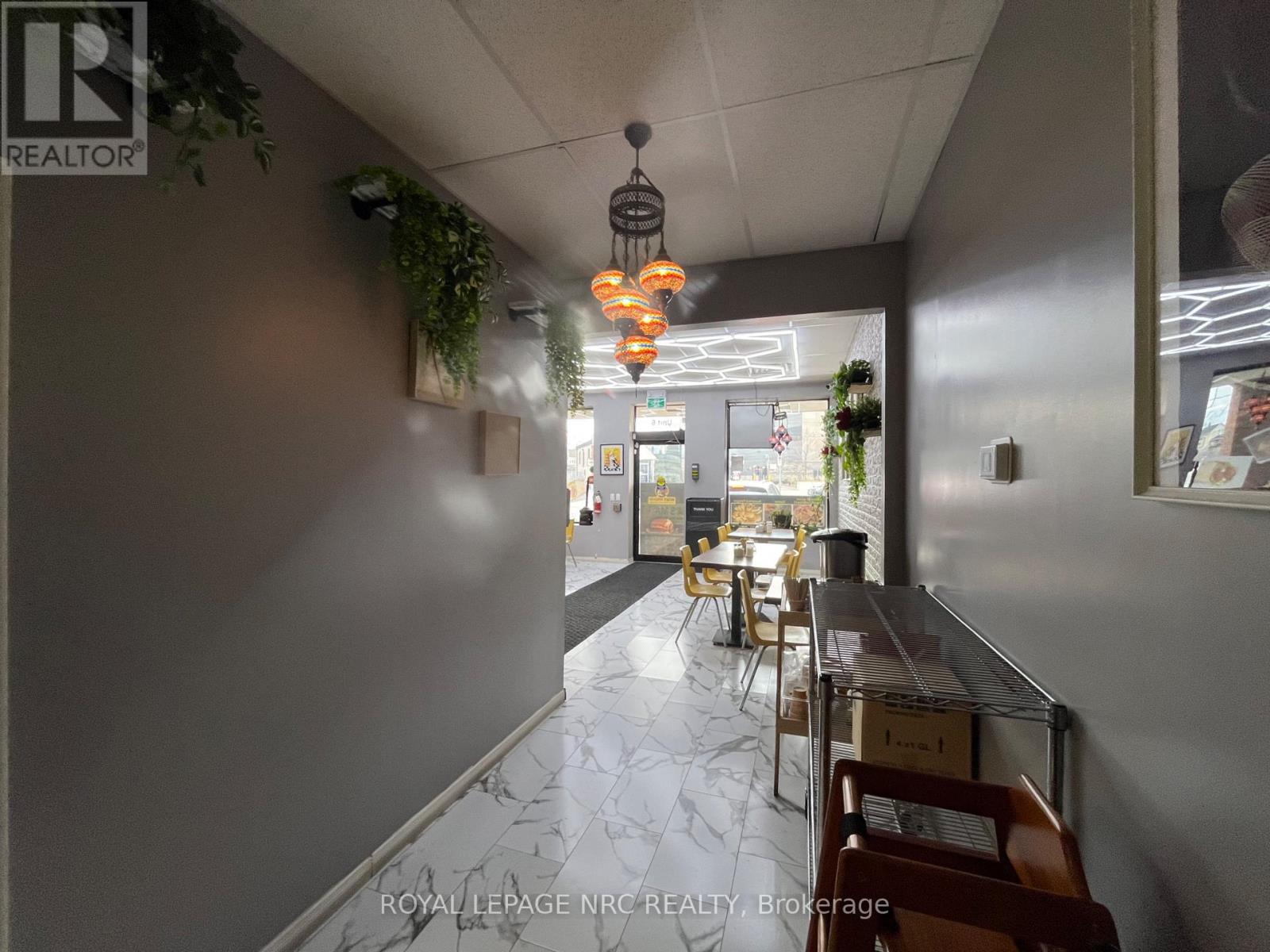 Unit# 6 - 191 Welland Avenue, St. Catharines (Downtown), Ontario  L2R 2P2 - Photo 9 - X12893680