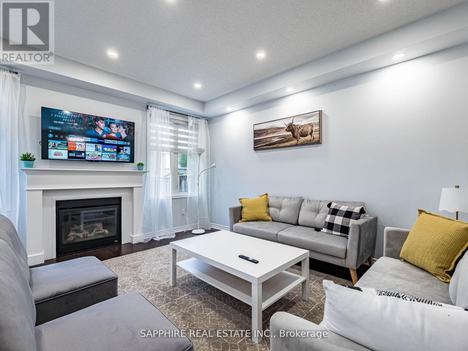 325 Trudeau (Upstairs) Drive, Milton (Cl Clarke), Ontario  L9T 8Y7 - Photo 10 - W12893580