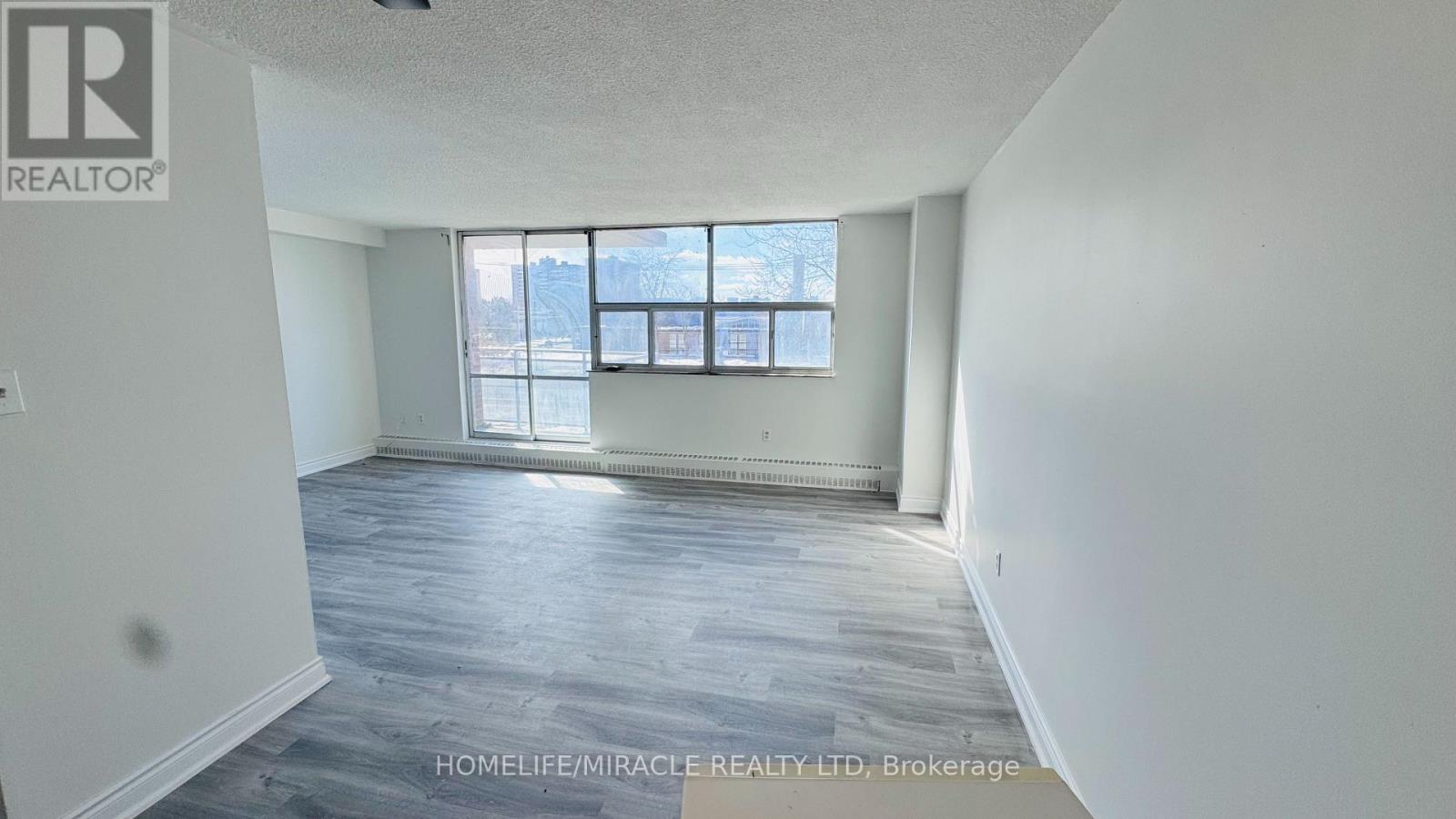 307 - 2645 Kipling Avenue, Toronto, Ontario  M9V 3S6 - Photo 32 - W12891590