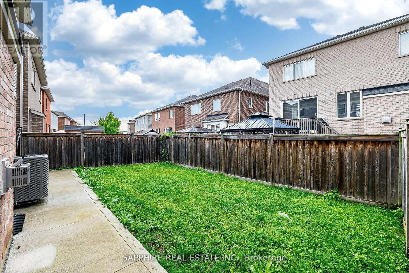 325 Trudeau (Upstairs) Drive, Milton (Cl Clarke), Ontario  L9T 8Y7 - Photo 31 - W12893580