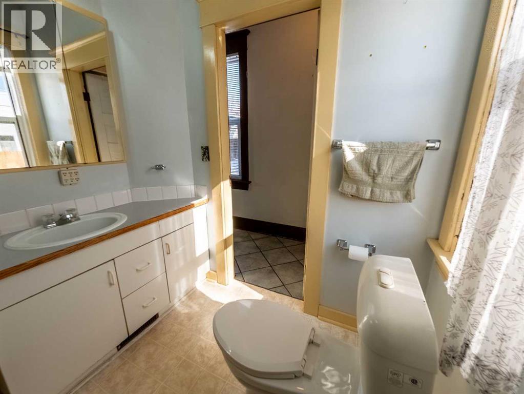 643 8 Street S, Lethbridge, Alberta  T1J 2K2 - Photo 16 - A2292163