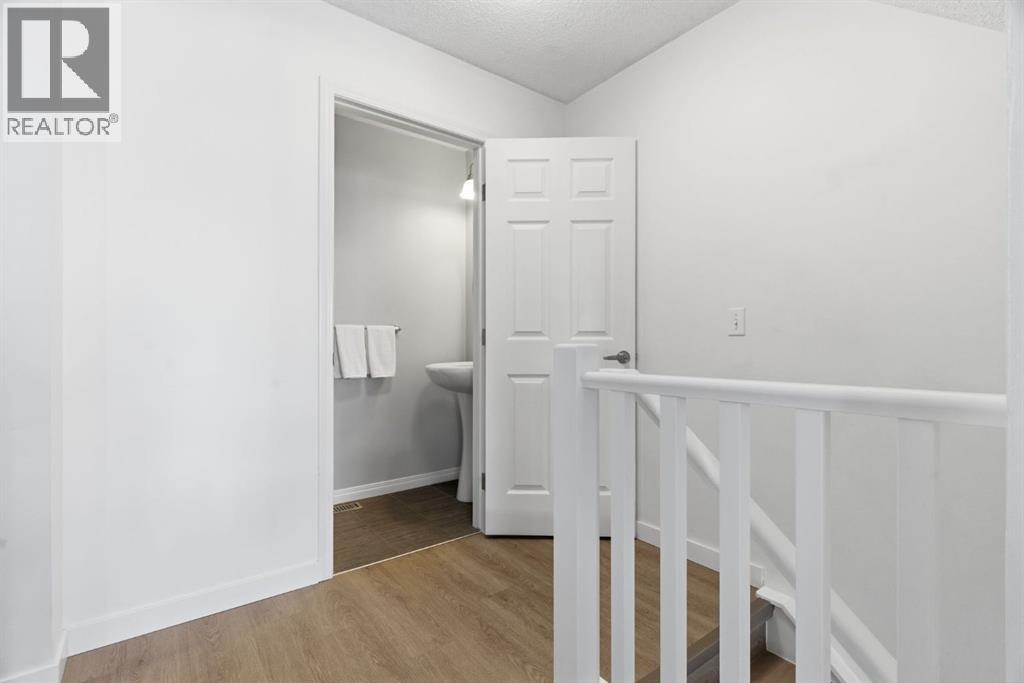 405 Windstone Grove Sw, Airdrie, Alberta  T4B 2P9 - Photo 33 - A2292789