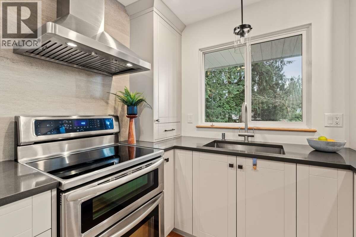 2685 Byron Road, North Vancouver, British Columbia  V7H 1L9 - Photo 10 - R3098365