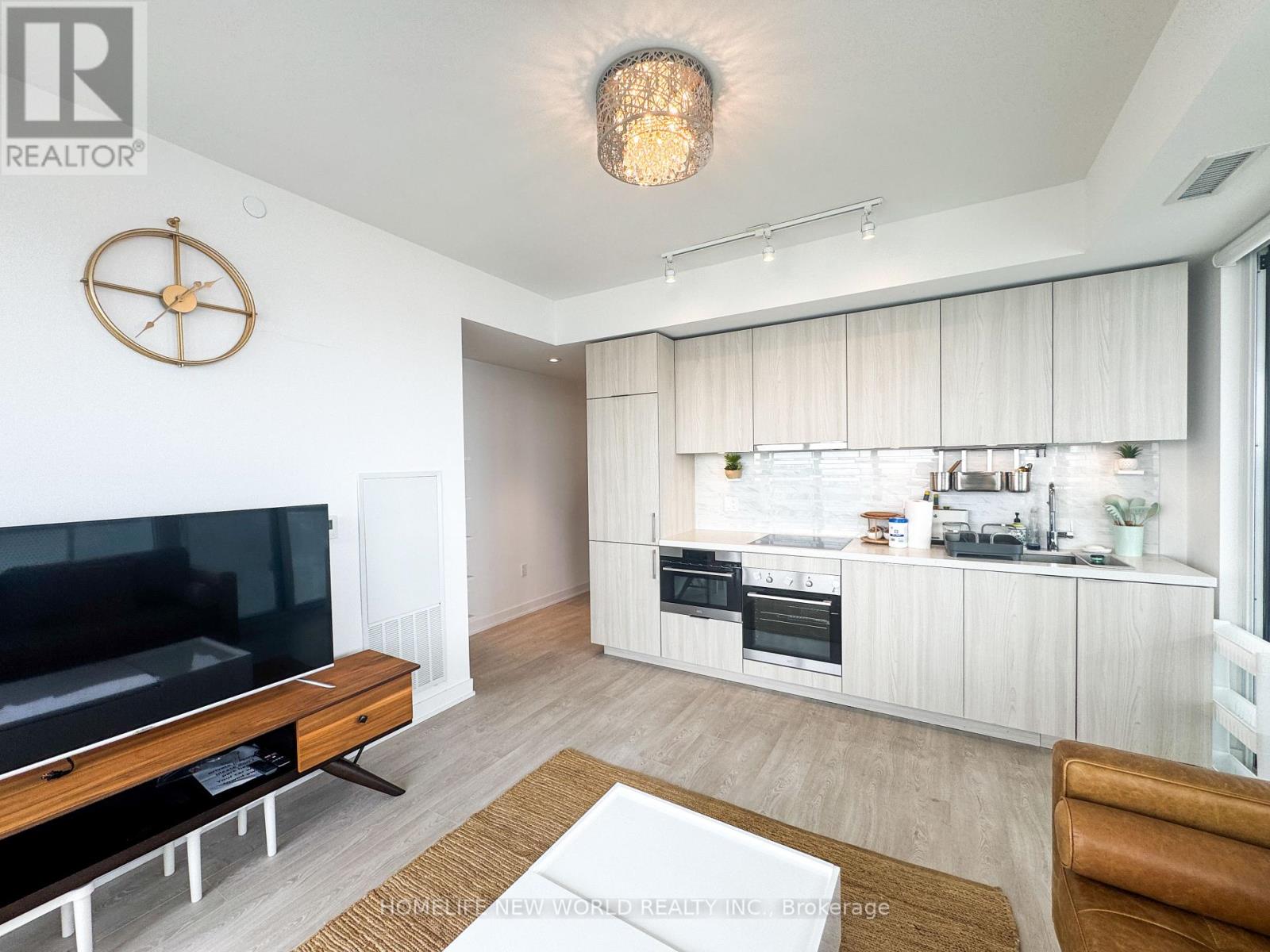 2402 - 15 Queens Quay E, Toronto, Ontario  M5E 0C5 - Photo 12 - C12893728