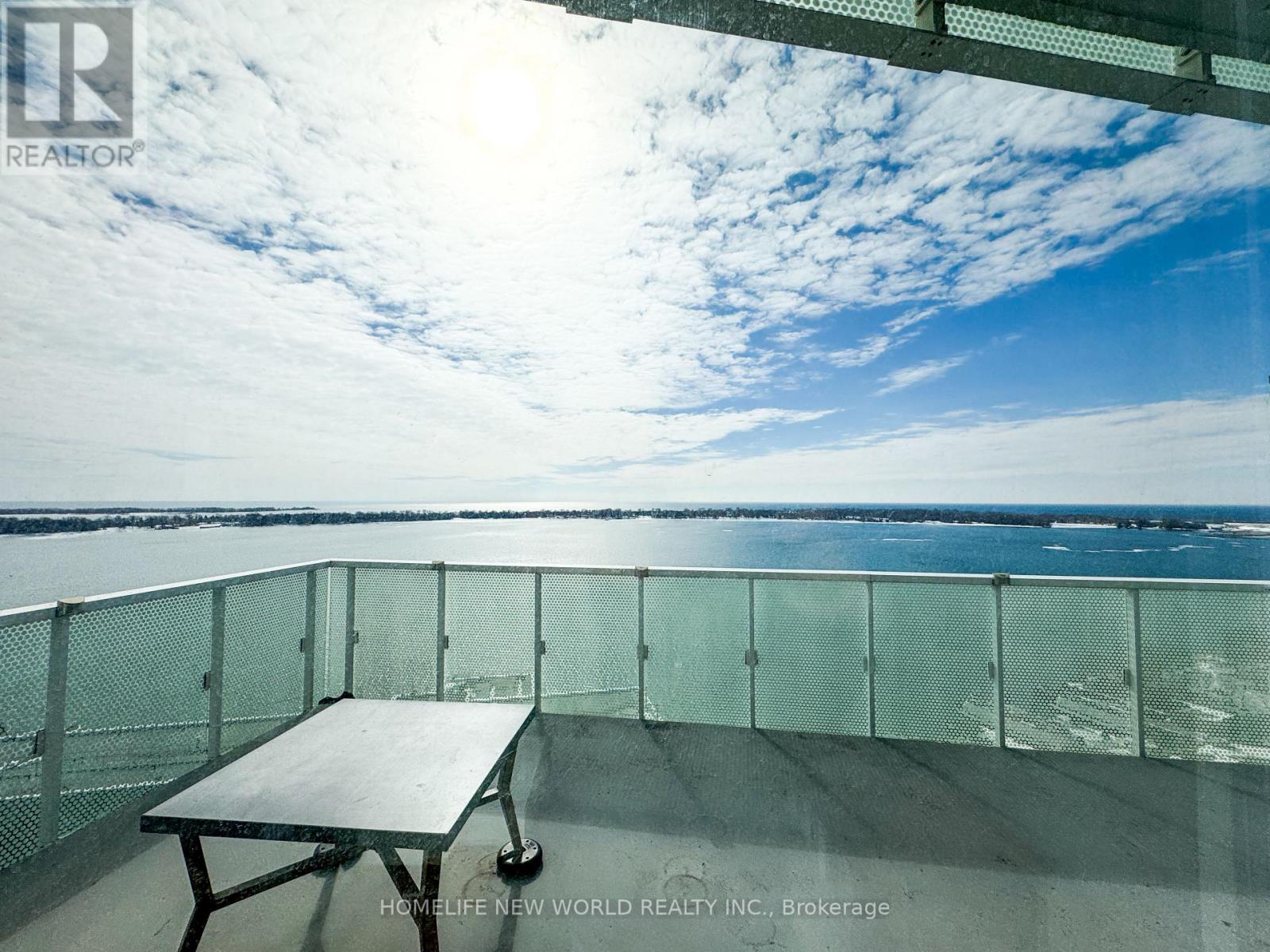 2402 - 15 Queens Quay E, Toronto, Ontario  M5E 0C5 - Photo 22 - C12893728