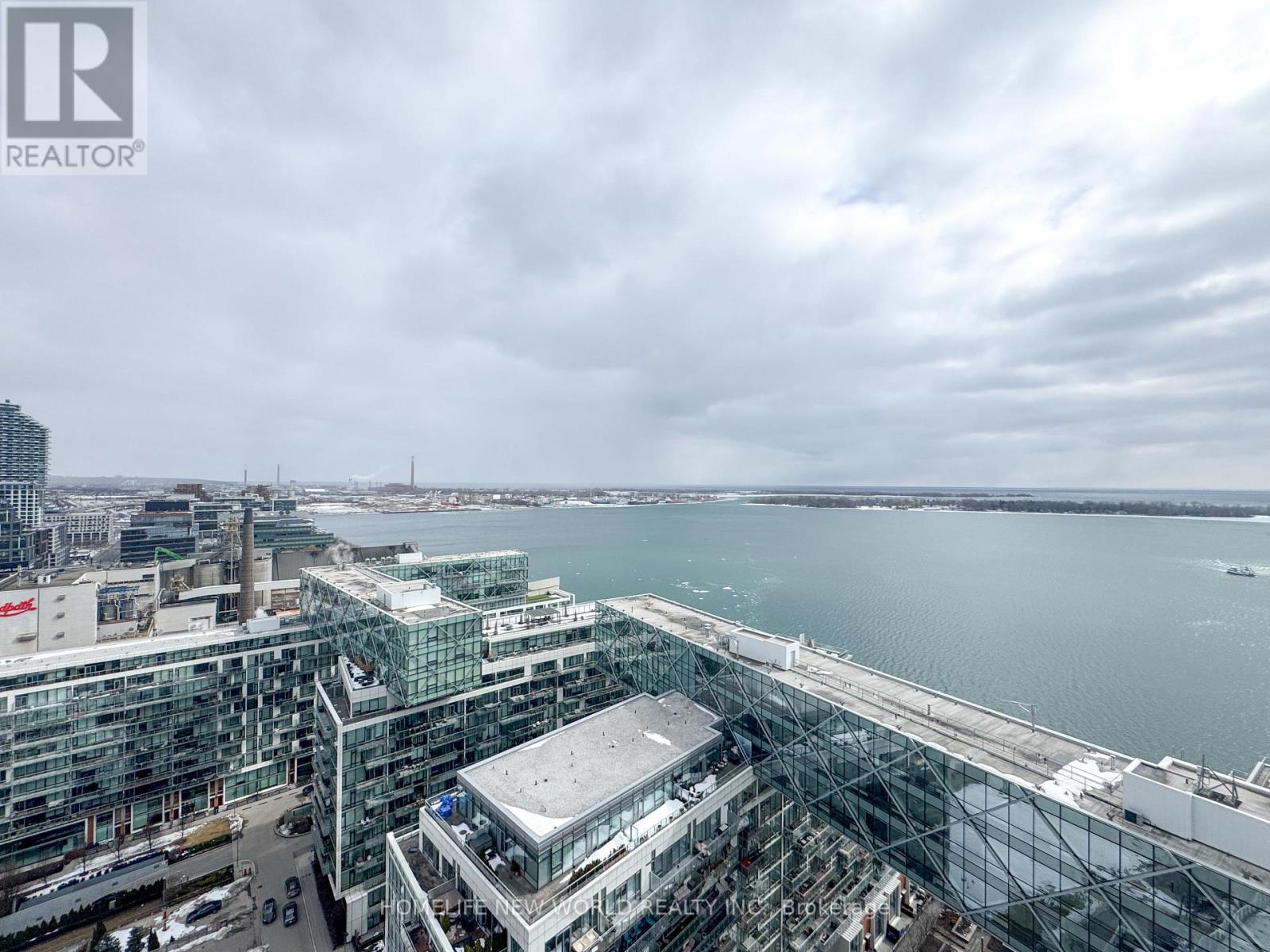 2402 - 15 Queens Quay E, Toronto, Ontario  M5E 0C5 - Photo 24 - C12893728