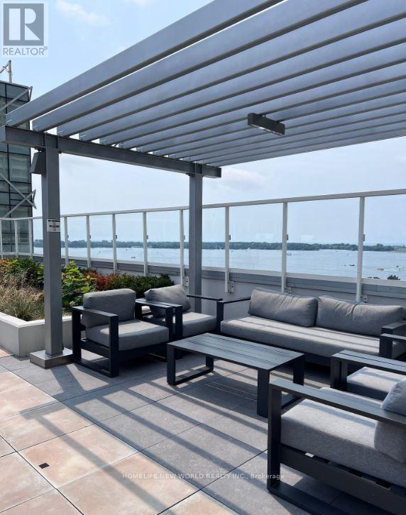 2402 - 15 Queens Quay E, Toronto, Ontario  M5E 0C5 - Photo 3 - C12893728