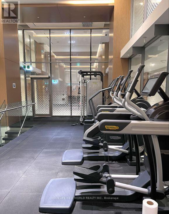 2402 - 15 Queens Quay E, Toronto, Ontario  M5E 0C5 - Photo 5 - C12893728