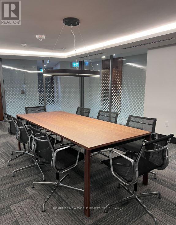 2402 - 15 Queens Quay E, Toronto, Ontario  M5E 0C5 - Photo 7 - C12893728