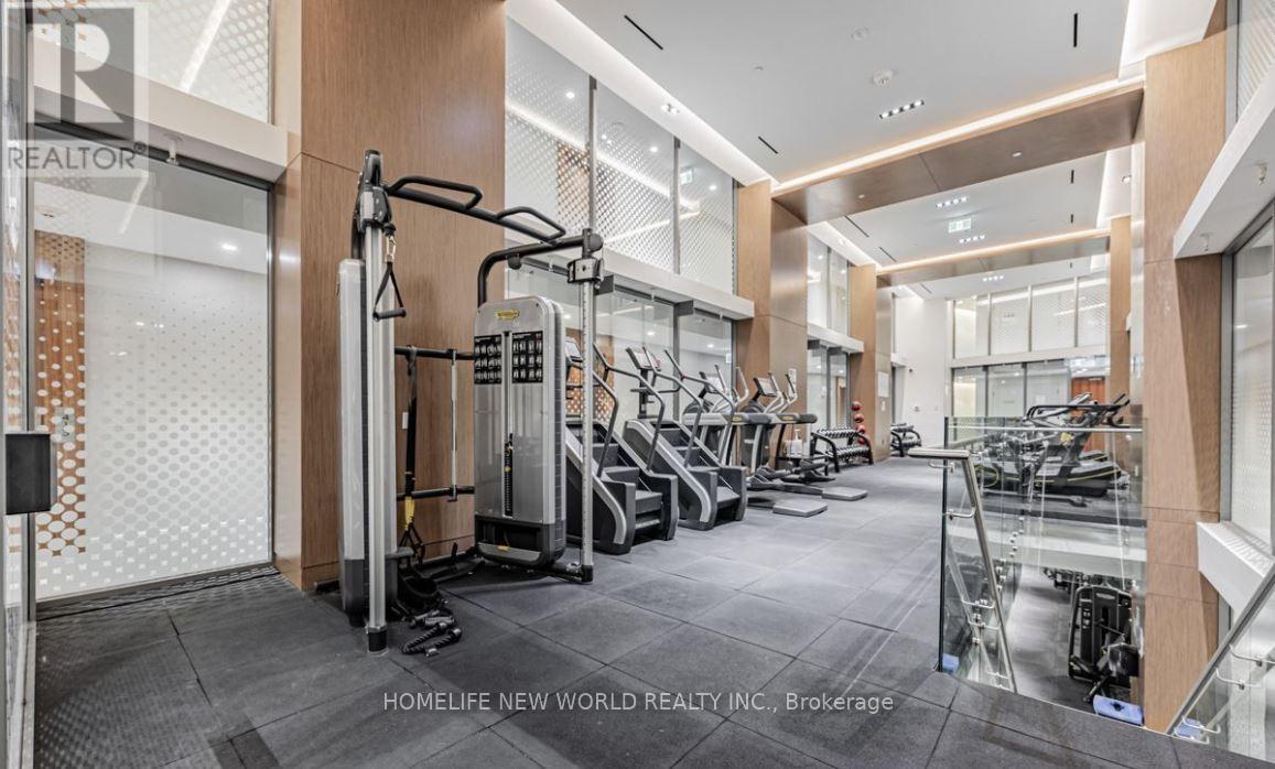 2402 - 15 Queens Quay E, Toronto, Ontario  M5E 0C5 - Photo 9 - C12893728