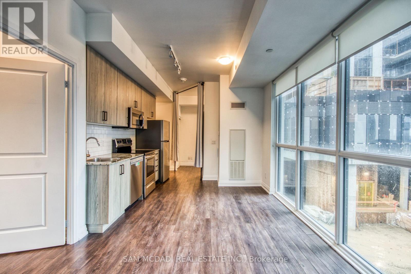 311 - 10 Meadowglen Place, Toronto, Ontario  M1G 2V6 - Photo 6 - E12893738