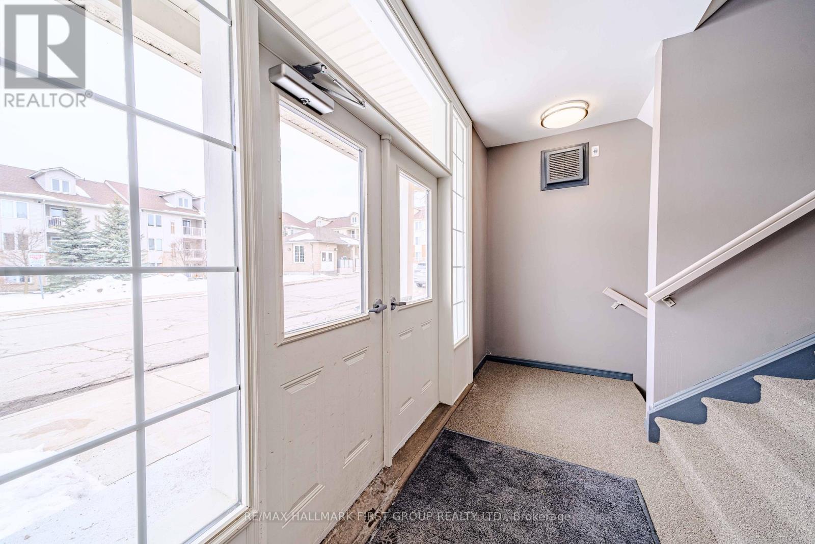 1 - 84 Petra Way, Whitby, Ontario  L1R 0A3 - Photo 4 - E12893746