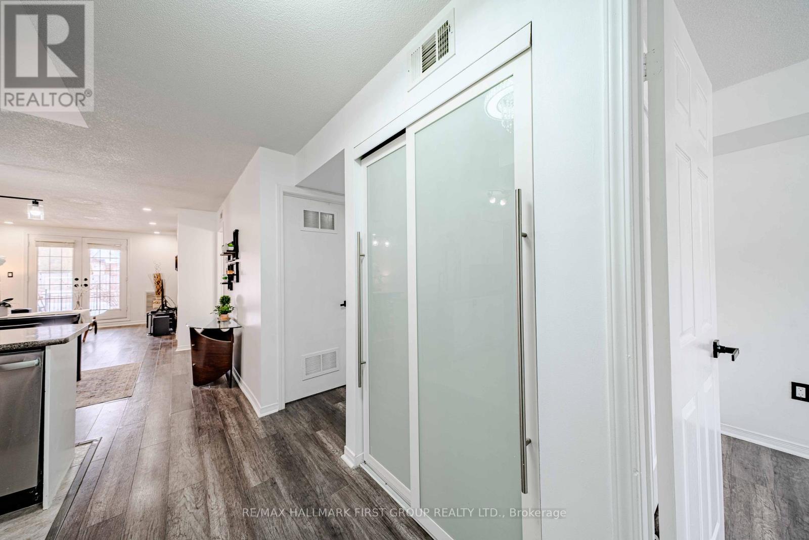 1 - 84 Petra Way, Whitby, Ontario  L1R 0A3 - Photo 8 - E12893746