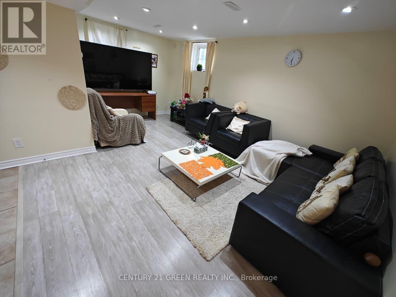 Bsmt - 21 Timbercove Road, Brampton (Credit Valley), Ontario  L6Y 0W9 - Photo 6 - W12893616