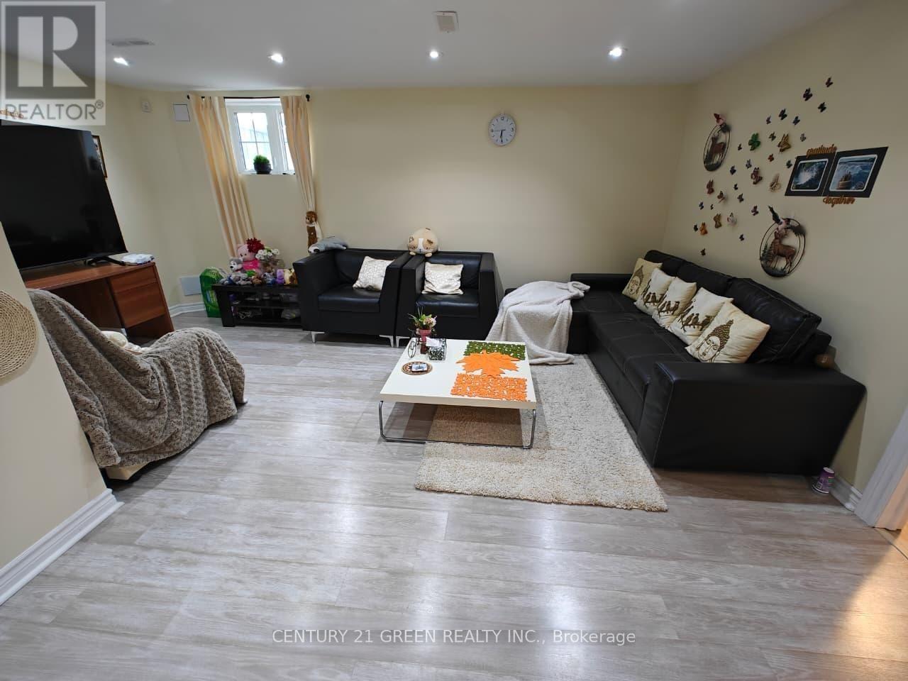 Bsmt - 21 Timbercove Road, Brampton (Credit Valley), Ontario  L6Y 0W9 - Photo 5 - W12893616