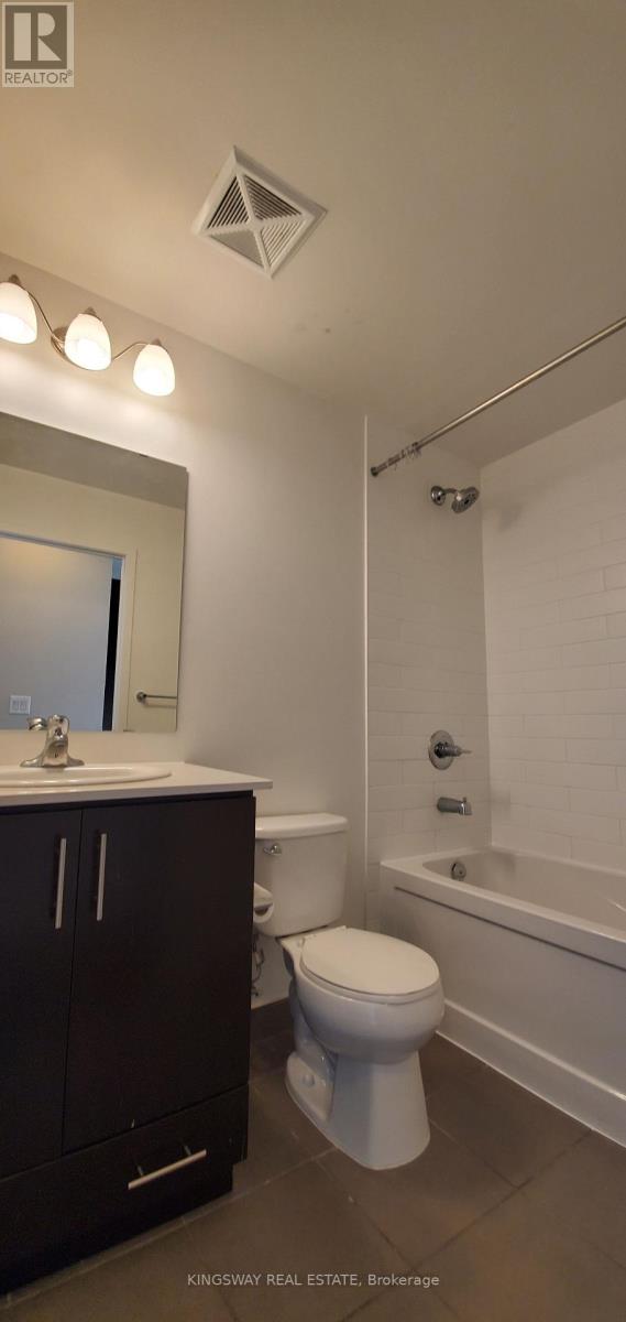 2608 - 360 Square One Drive, Mississauga, Ontario  L5B 0G7 - Photo 6 - W12893666