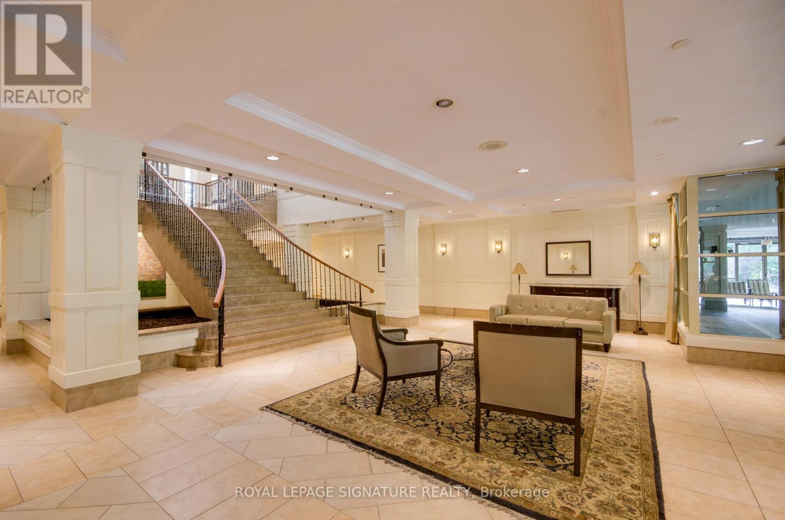 2021 - 700 Humberwood Boulevard, Toronto, Ontario  M9W 7J4 - Photo 6 - W12893682