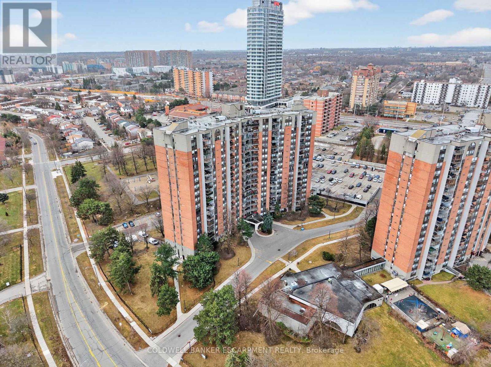 1314 - 50 Mississauga Valley Boulevard, Mississauga (Mississauga Valleys), Ontario  L5A 3S2 - Photo 3 - W12893698