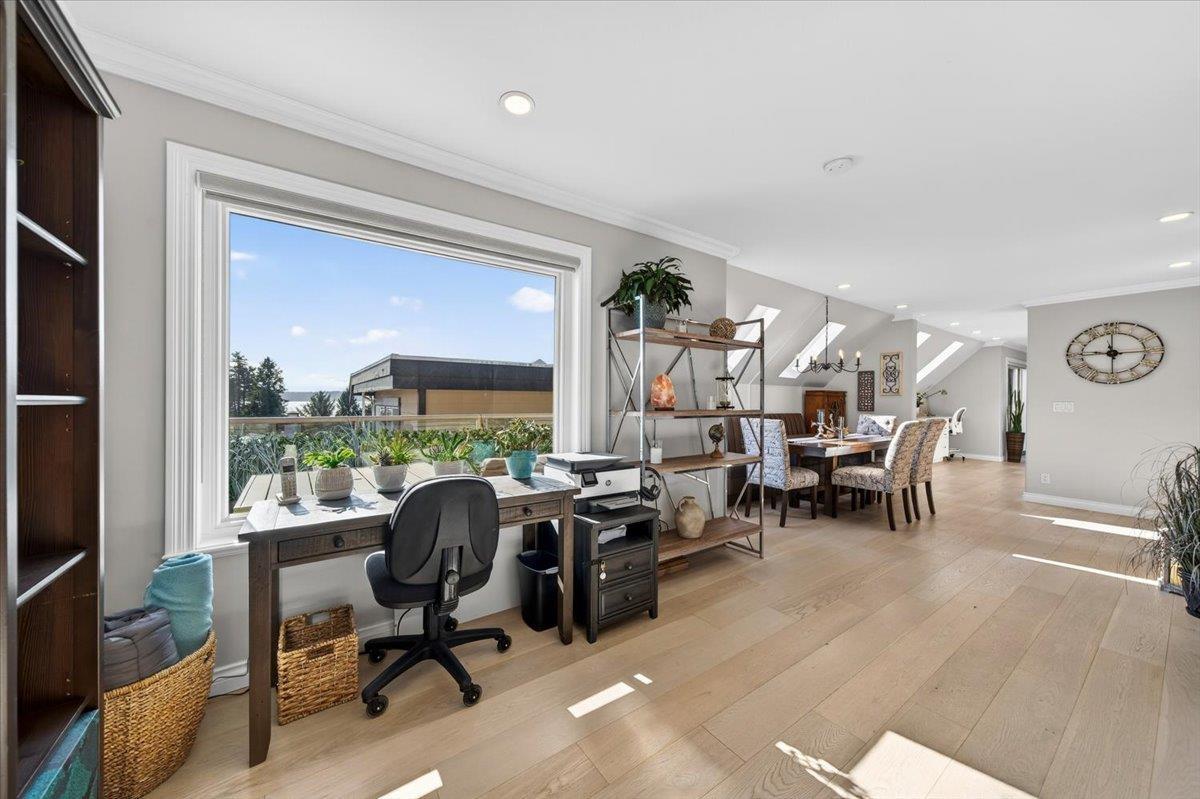 927 Kent Street, White Rock, British Columbia  V4B 4S9 - Photo 12 - R3100709