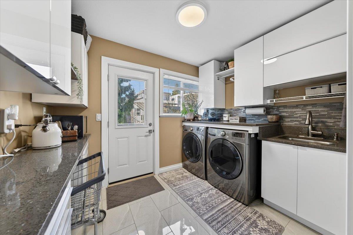 927 Kent Street, White Rock, British Columbia  V4B 4S9 - Photo 25 - R3100709